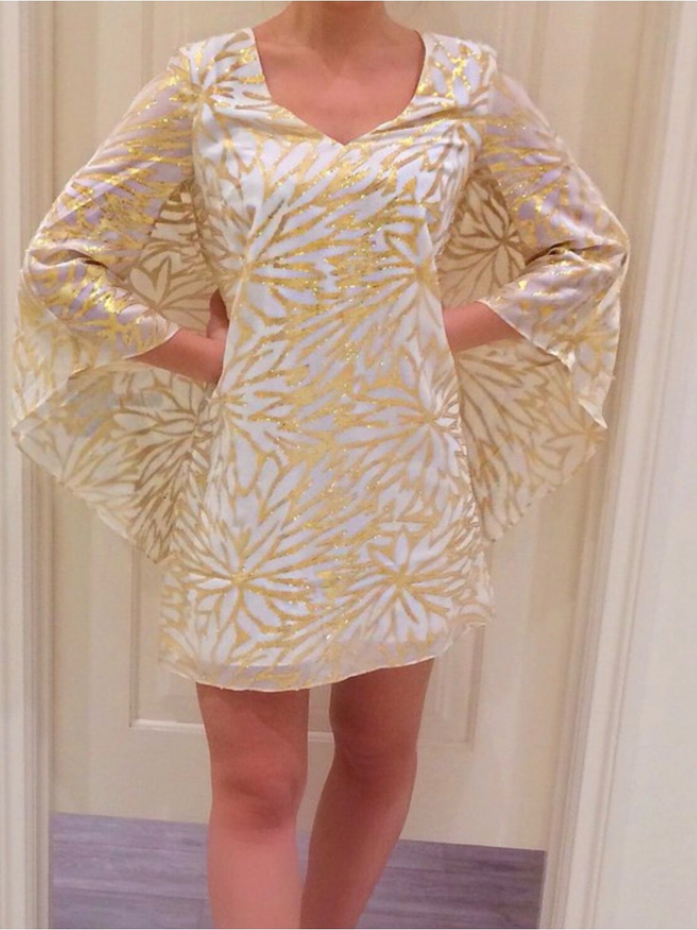 Lilly Pulitzer Miri Silk Gold Palm Burst Caftan Cocktail Mini Dress. Size 0